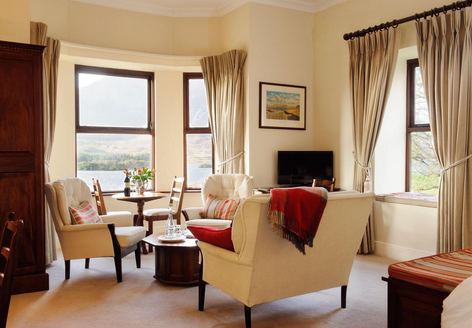 Lough Inagh Lodge Hotel Recess エクステリア 写真