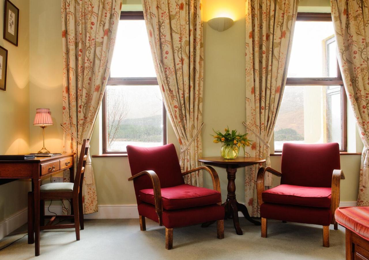 Lough Inagh Lodge Hotel Recess エクステリア 写真