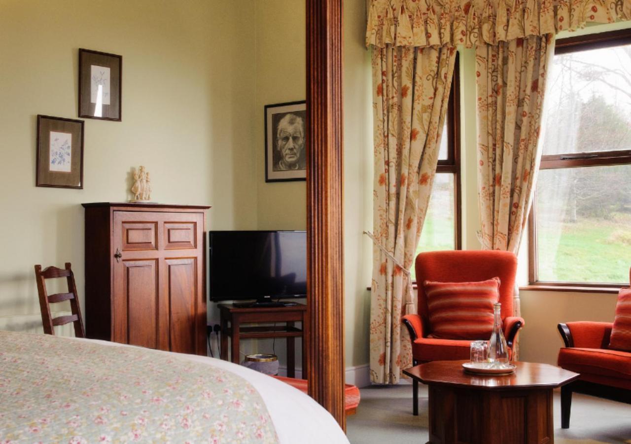 Lough Inagh Lodge Hotel Recess エクステリア 写真